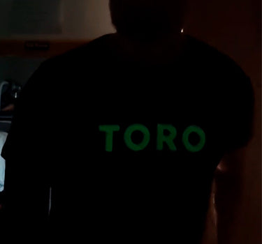 T-shirt Toro fluorescente lightning