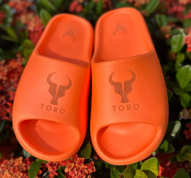 Chinelo Slide Toro NUVEM UNISSEX Laranja Neon