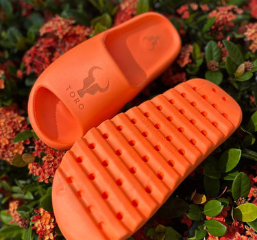 Chinelo Slide Toro NUVEM UNISSEX Laranja Neon