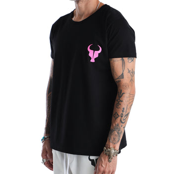 T-Shirt Toro Essentials Preta/Rosa